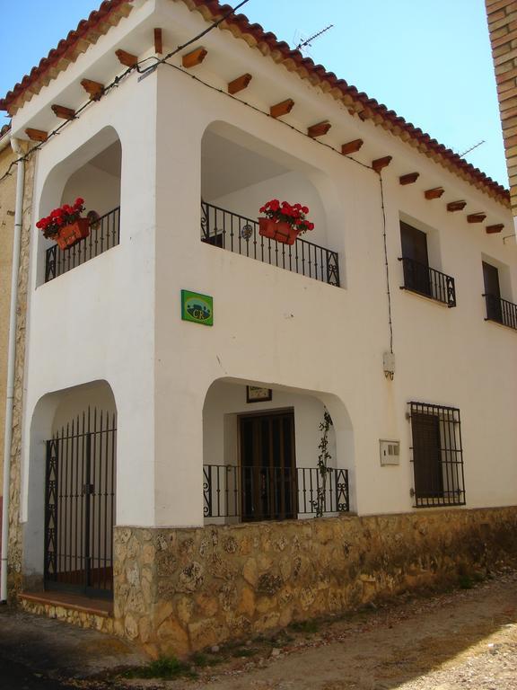 Apartamentos Serrano Ribatajada Exterior photo